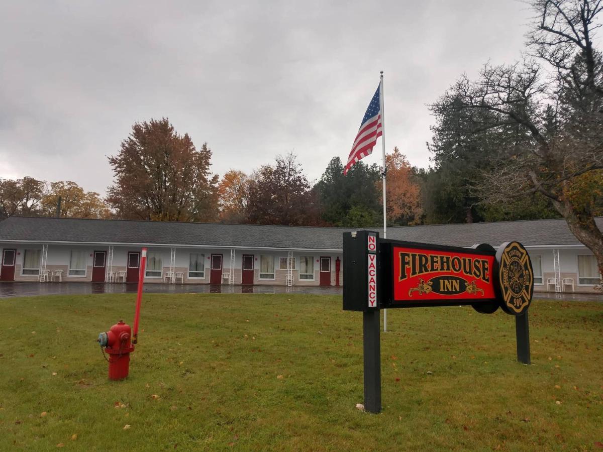 Firehouse Inn 세인트이그나스 외부 사진